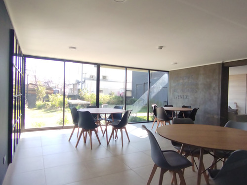 Ref:13835** 1 D 1 B Estacionamiento + Bodega $360.000