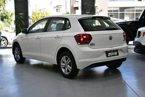 Imagen 4 de 17 de Volkswagen Polo 1.6 Msi Comfortline 2018 - Car Cash