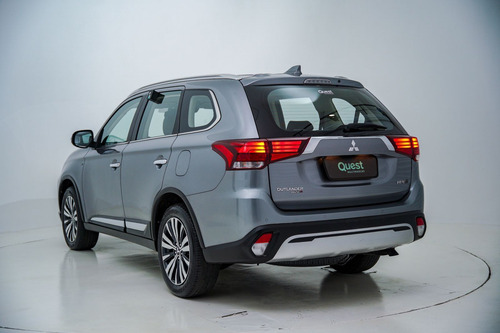 Mitsubishi Outlander HPE-S 3.0 V6 4x4 5p Aut.
