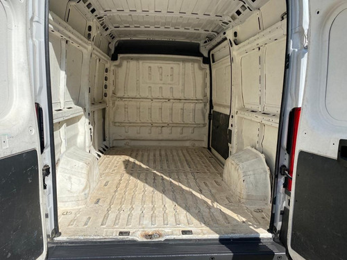 Imagen 13 de 15 de Fiat Ducato 2017 2.3 11.5 Cargo Van Mt