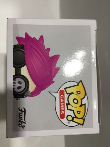 Pop! Funko Tracer Hot Topic