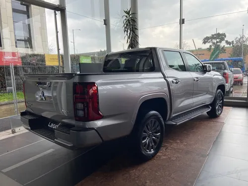 Mitsubishi L200 2.4 Gls Plus 4X4 At