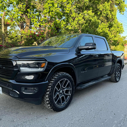 RAM Ram 5.7 Hemi Sport Black Package 4x4 At