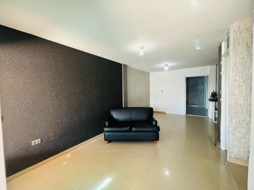 Imagen 8 de 20 de Casa En Urb. Villa San Rafael. Adlz