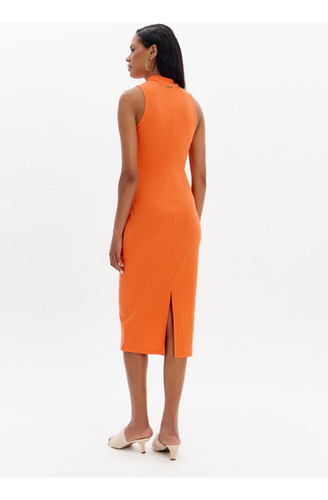 Vestido Super Midi Canelado Com Gola E Bordado Adulto Lp
