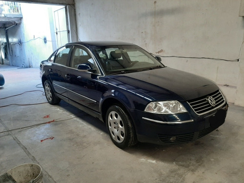 Volkswagen Passat 2.8 At. Blindado Rb3