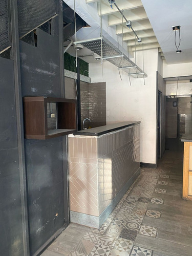 Gran Local Com. Para Restaurante U Otro Giro 183m2 Ampliable