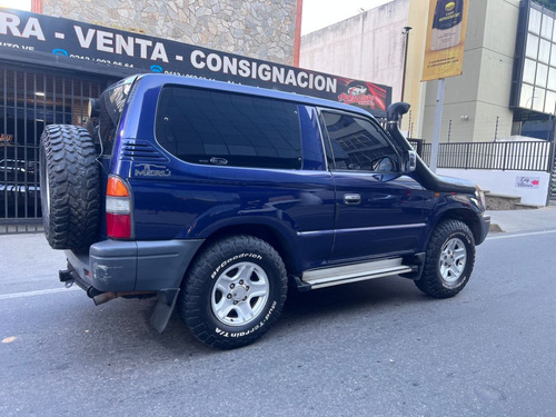 Imagen 6 de 12 de Toyota Meru 2008