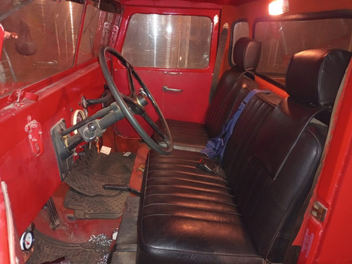 Imagen 9 de 15 de Jeep Jeep Ika Pickup