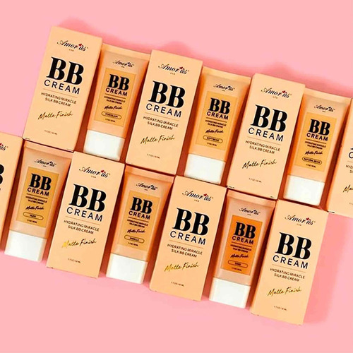 Imagen 2 de 3 de Maquillaje Liquido Bb Cream Matte Finish Hidratante Amor Us