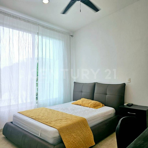 For Rent Very Spacious House And Land At Ejido Playa Del Carmen P3442