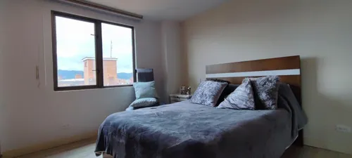 Apartamento En Venta En Colina Campestre. Cod V12413