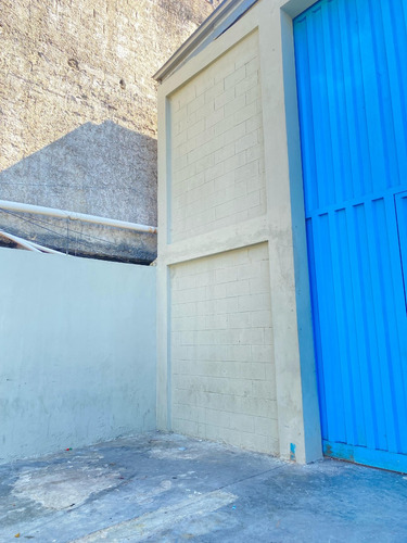 Alquiler De Nave Industrial En Villa Consuelo