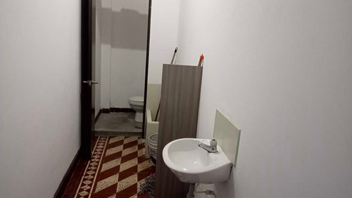 Imagen 10 de 12 de Bodega U Oficina En Arriendo En Centro De Pereira Cod: 5066968