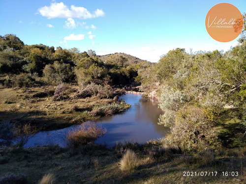 Imagen 4 de 12 de Chacras En Los Cerros Proximo A Aigua.