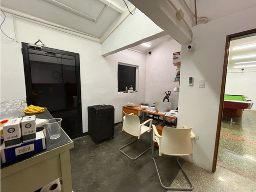 Vendo Galpón C/ Fondo Taller Mecánico 680m2 Monte Cristo 9068