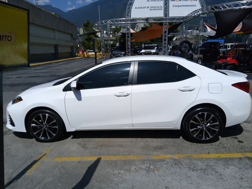 Imagen 7 de 15 de Toyota Corolla
