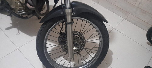 Imagem 4 de 9 de Honda Falcol