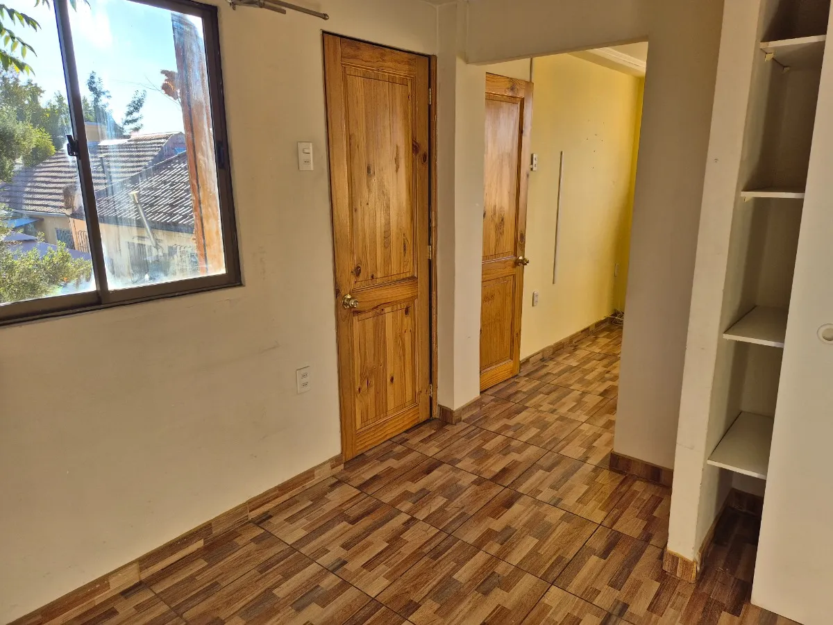 Imagen 5 de 8 de Departamento Interior, A Pasos Metro Lo Ovalle
