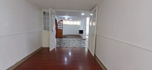 Casa En Arriendo/venta En Santa Paula. Cod A16350