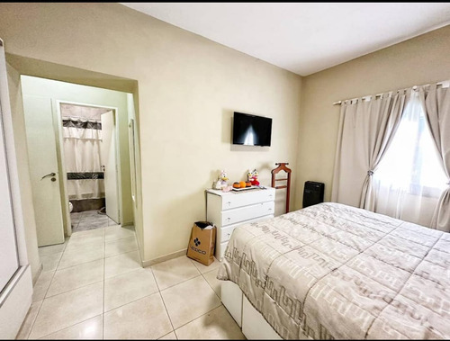 Ph En Venta 3 Dormitorios Centrica Con Pileta