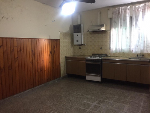 Imagen 5 de 14 de Venta Casa Estilo Americana.