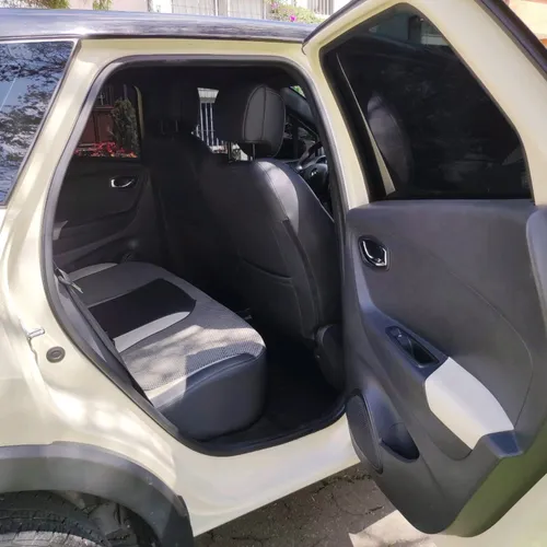 Renault Captur 2.0 Intens Automática