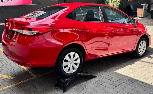 Toyota Yaris 1.5 Core Mt