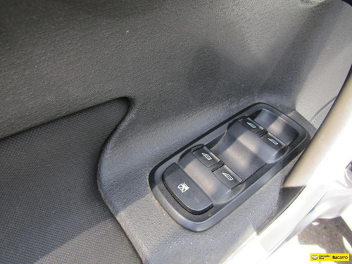 Ford Fiesta Titanium Hb 1.6