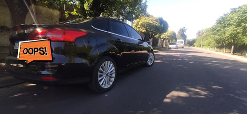 Imagen 4 de 6 de Ford Focus Titanium Sedan Mt