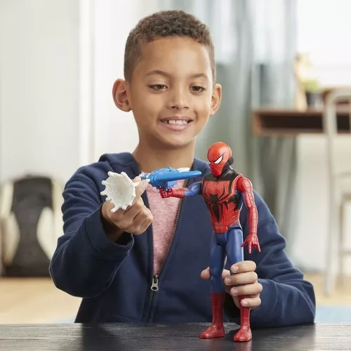 Muñeco Spiderman Articulado Con Sonido 30cm E3552 Hasbro