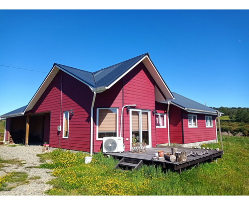 Se Vende Hermosa Casa En Una Parcela En Chiloé