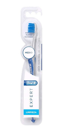 Imagen 2 de 5 de Cepillo Dental Oral B Expert Limpieza Medio X 1 Un