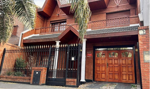 Casa En Venta En Liniers