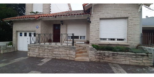 Alquiler Temporario Chalet 4 Ambientes C/dependencia Miramar