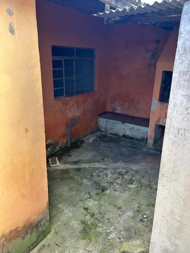 Sobrado Com Edícula
