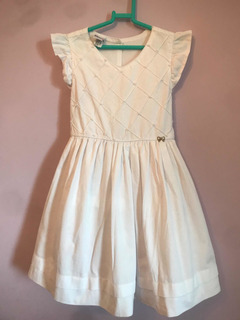 vestido branco tamanho 6