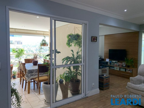 Imagem 6 de 15 de Apartamento - Empresarial 18 Do Forte - Sp - 677166