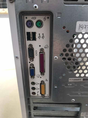 Computador Compaq Presario 5000 Antigo
