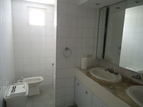 Imagen 14 de 15 de Casa En Venta En La Castellana 21-18440 Caro Fermoso 0424 2083128