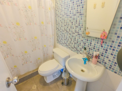 Imagen 15 de 26 de Venta De Hermoso Y Amplio Dpto. Duplex C/estac. En Urb. Vista Alegre Surco