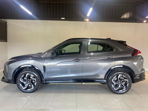 Mitsubishi Eclipse Cross 1.5 Hpe-S Black Turbo S-Awc Cvt 5P