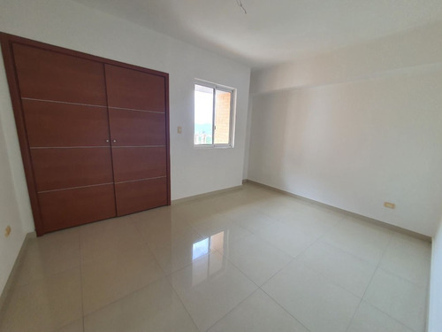 Oportunidad En El Parral Valencia Apartamento Chelsea Court