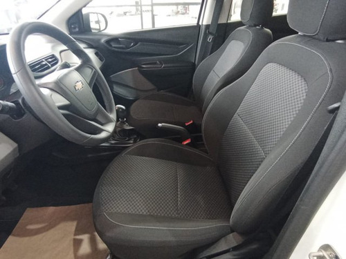 Chevrolet Onix Onix 1.0 MPI JOY 8V FLEX 4P MANUAL