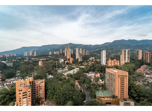 100m2 Apartamento En El Poblado