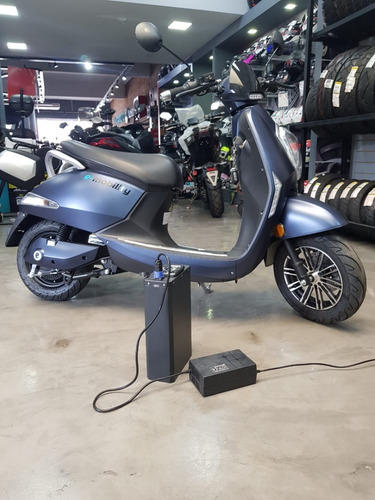 Emuv Grace Litio- Test Ride- Moto Eléctrica (no Patentable)