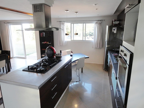 Casa En Venta Lomas De La Tahona