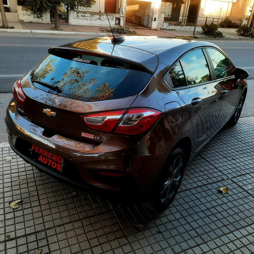 Chevrolet Cruze LT MT 5P