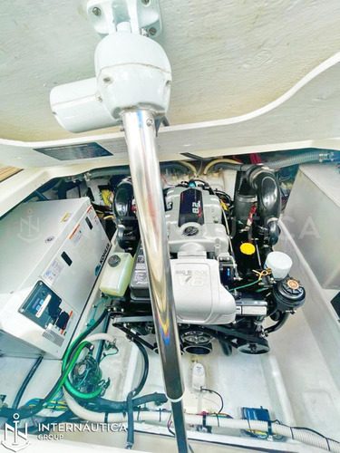 Imagem 13 de 14 de Bayliner 310 2014 Phantom Focker Ventura