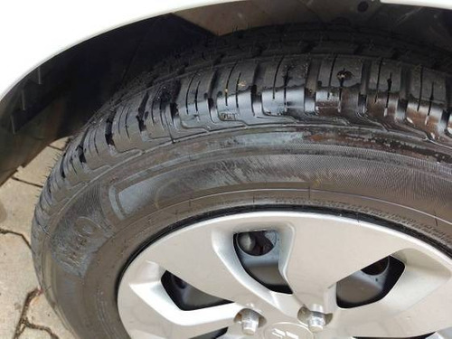 Imagem 13 de 15 de Chevrolet Onix 1.0 Mpfi Joy 8v Flex 4p Manual